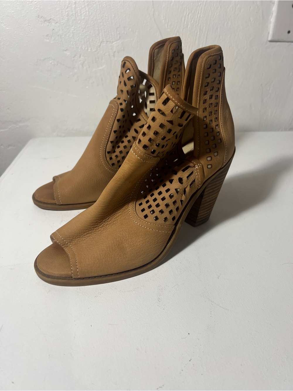 Jessica Simpson Tan Perforated Open-Toe Block Heel Booties